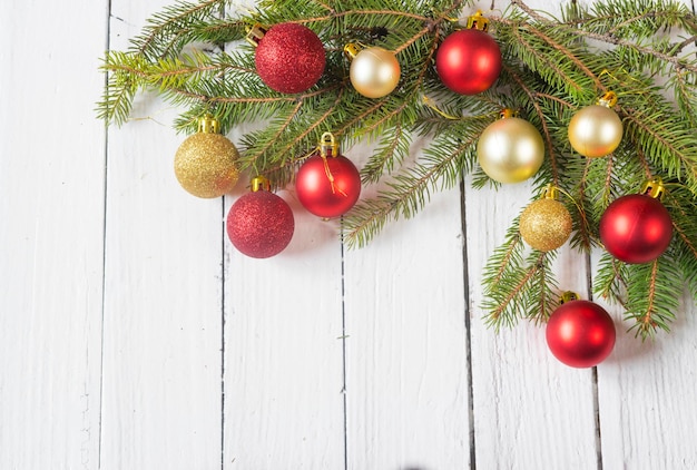 Décorations de Noël sur la table