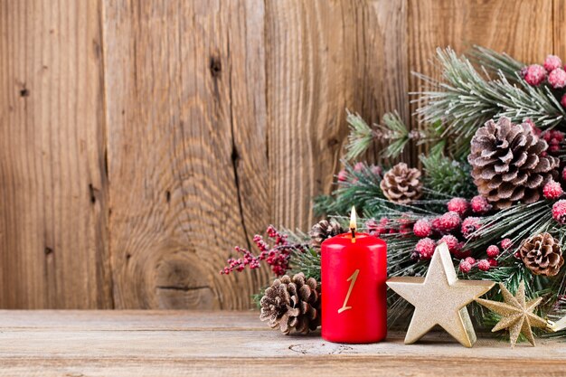 Décorations de Noël sur la table