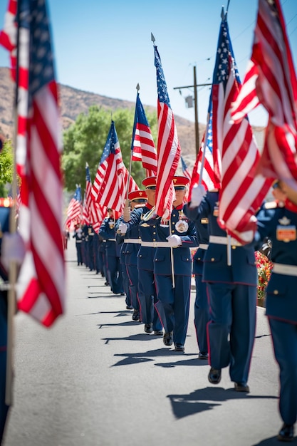 Le défilé du jour du drapeau, les vétérans chantent le patriotisme.