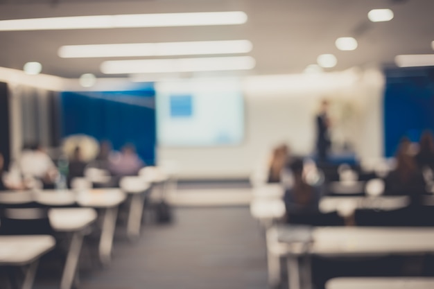 Défocalisation du conférencier lors d&#39;une conférence d&#39;entreprise.