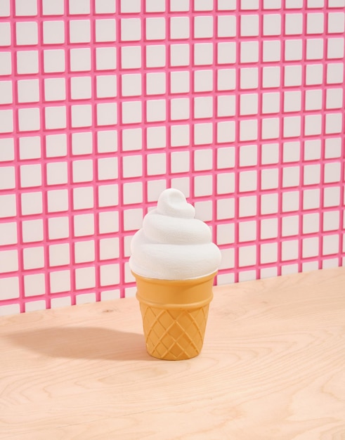 Délicieuse crème glacée fraîche blanche dans une tasse à gaufres Ambiance estivale
