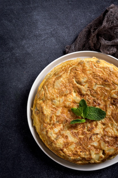 Délicieuse omelette aux pommes de terre