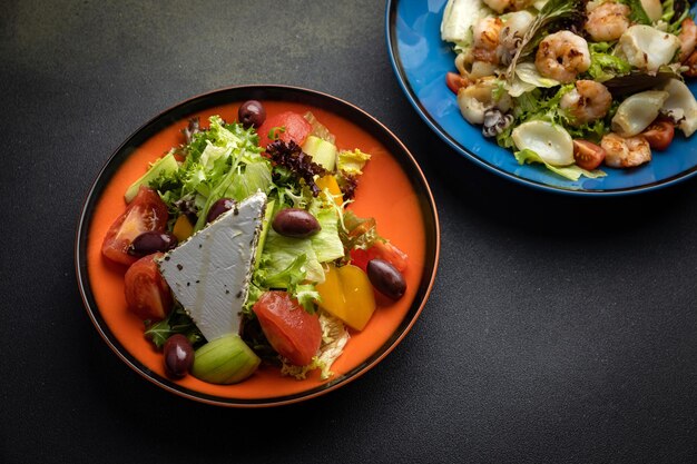 une délicieuse salade au restaurant