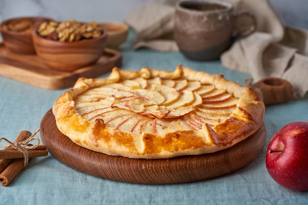 Délicieuse Tarte Aux Pommes