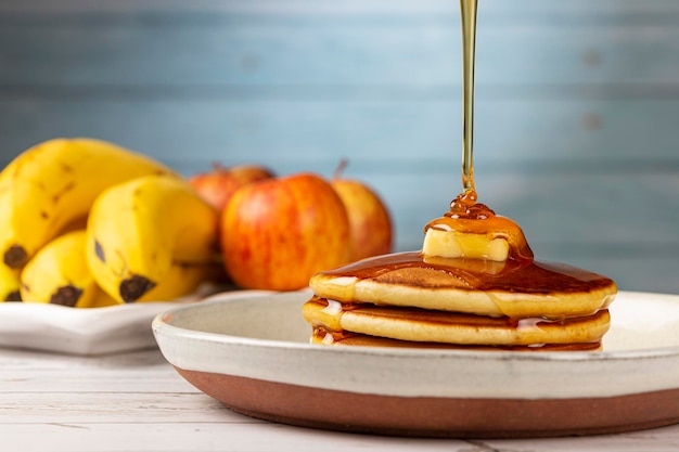 Délicieuses crêpes au beurre et au miel