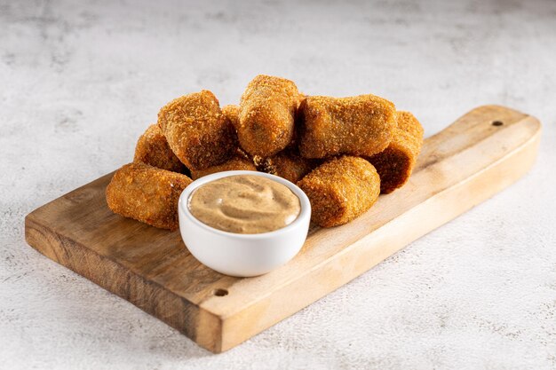 Photo délicieuses croquettes de viande frite croquette traditionnelle