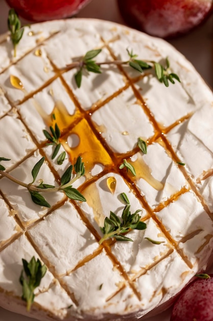 Délicieux apéritif avec brie au fromage