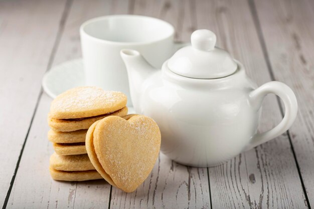 Délicieux biscuits au beurre fourrés à la pâte de goyave