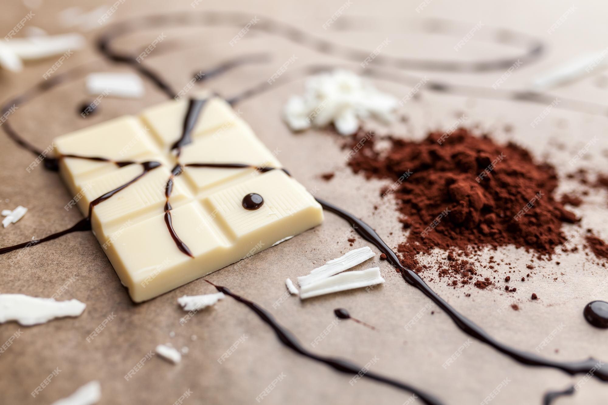 Délicieux Chocolat Blanc Et Poudre De Cacao