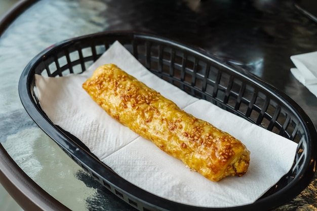 Délicieux croissants maison garnis d'un peu d'amande et de sucre