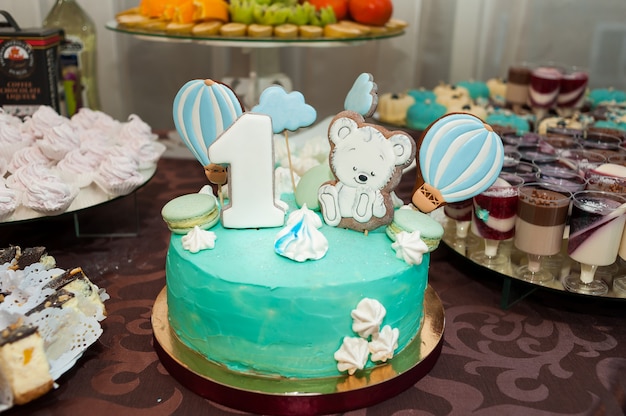 Délicieux desserts sucrés pour l'anniversaire des enfants