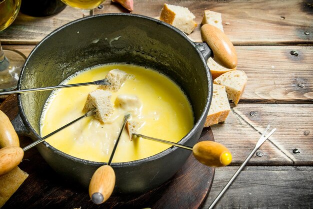 Photo délicieux fromage à fondue