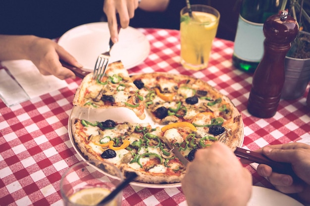 Délicieux mélange de pizza Cuisine italienne