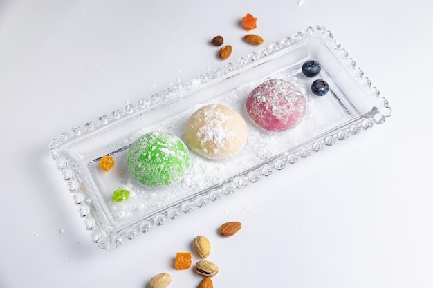 Délicieux mochi en gros plan. dessert japonais traditionnel