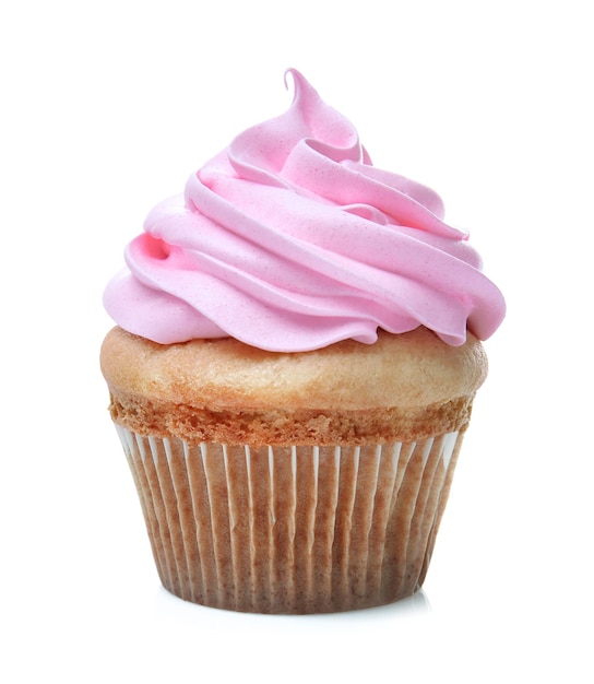 Délicieux petit gâteau sur fond blanc