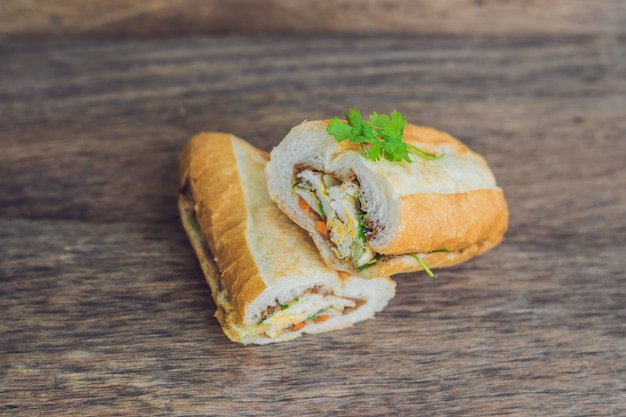 Délicieux sandwich vietnamien Bahn Mi