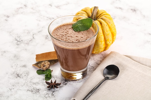 Photo désert de mousse au chocolat délicieux et sucré