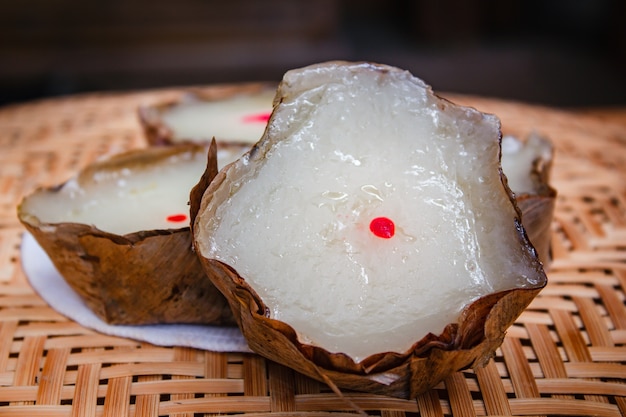 Dessert cuit à la vapeur chinois gâteau style traditionnel.