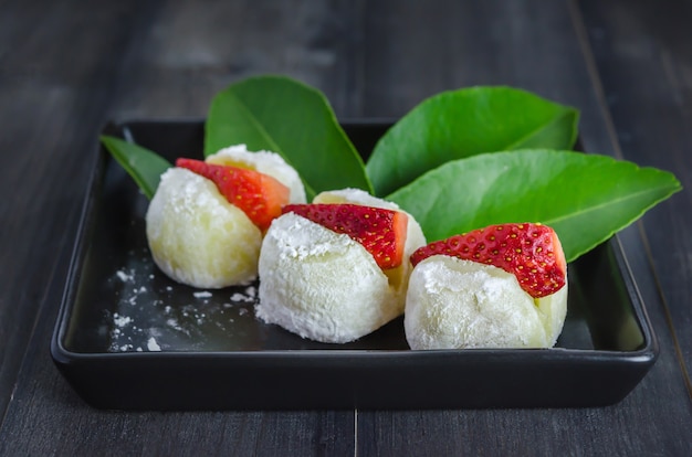 Photo dessert japonais daifuku mochi