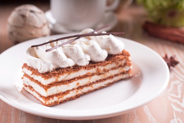 Photo dessert millefeuille à la crème de vanille