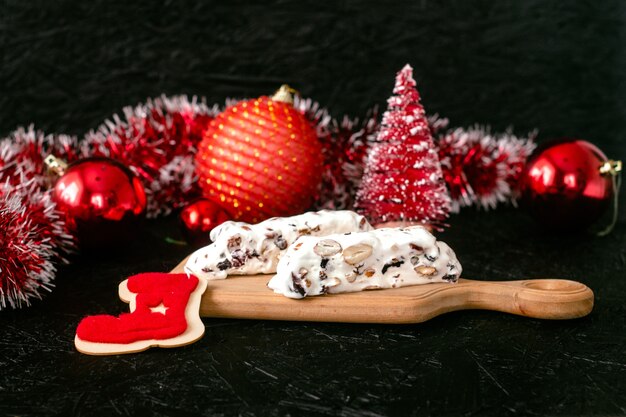 Dessert de nougat sucré de Noël traditionnel espagnol