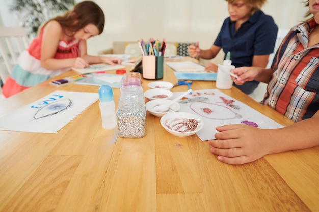 Dessin d'enfants créatifs