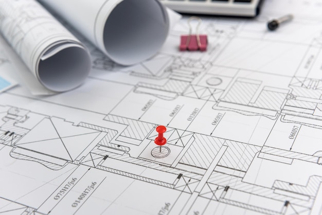 Dessin de l'ingénieur avec vue de dessus de différents outils. Conception technique