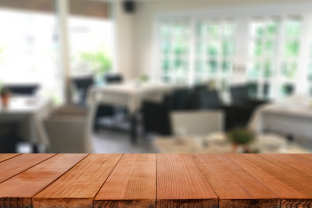 Dessus vide de la table ou du comptoir en bois