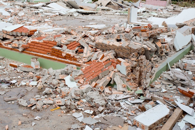 Destruction de la maison