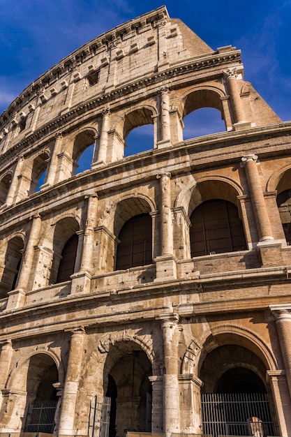 Détail de l'ancien Colisée à Rome, Italie