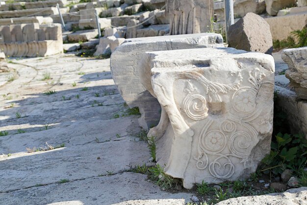 Détail de l'ancien théâtre de Dionysos Eleuthereus vu de la colline d'Athènes Acropole Grèce