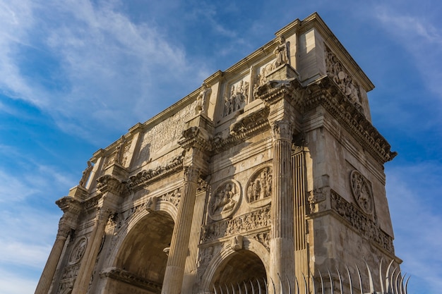 Détail de l'Arc de Constantin à Rome, Italie