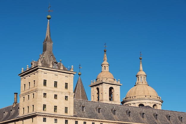 Détail de la façade du célèbre monastère d&#39;El Escorial, Madrid, Espagne.