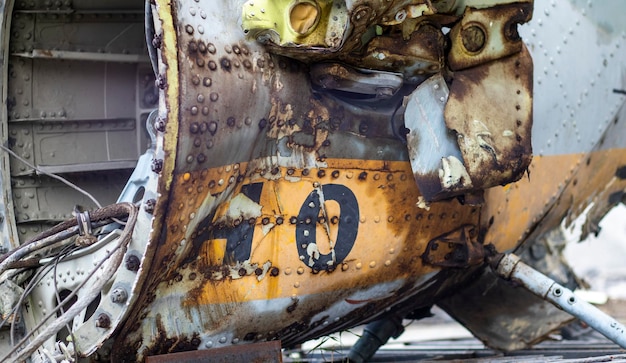 Détail de l'hélicoptère Mi24 Vestiges d'un hélicoptère de combat de l'armée de l'air russe détruit Hind