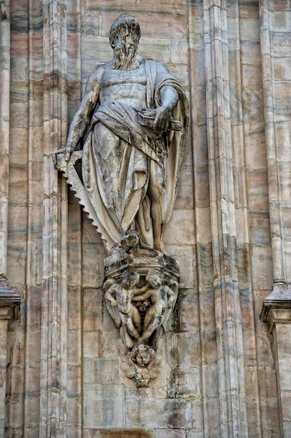 Détail de la statue de la cathédrale de la capitale de l'Expo Milan 2005