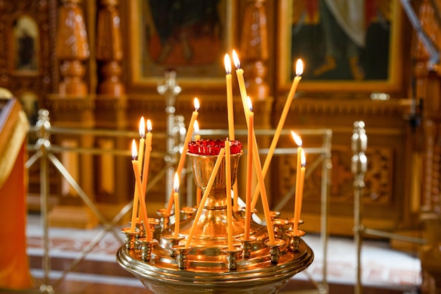 Les détails de la cérémonie de christianisation dans l'église