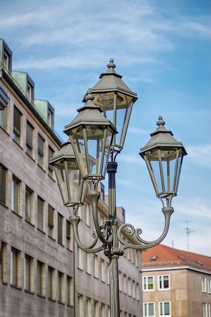 Détails de la lanterne de rue de la ville de Nuremberg en Allemagne