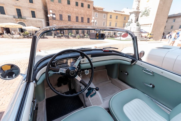 Détails d'une voiture ancienne vintage