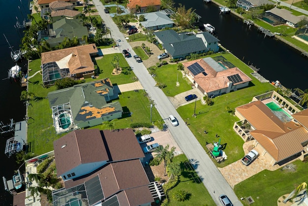 Détruit par l'ouragan Ian maisons côtières de banlieue en Floride accueil zone résidentielle Conséquences d'une catastrophe naturelle