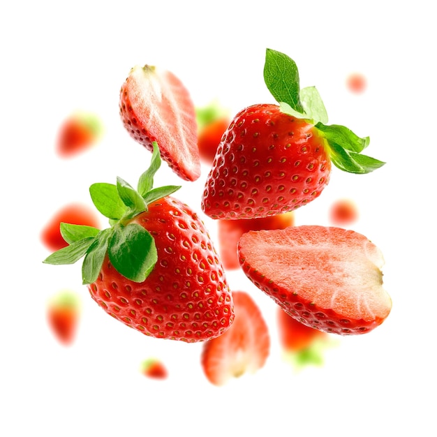 Deux fraises isolées sur un fond blanc