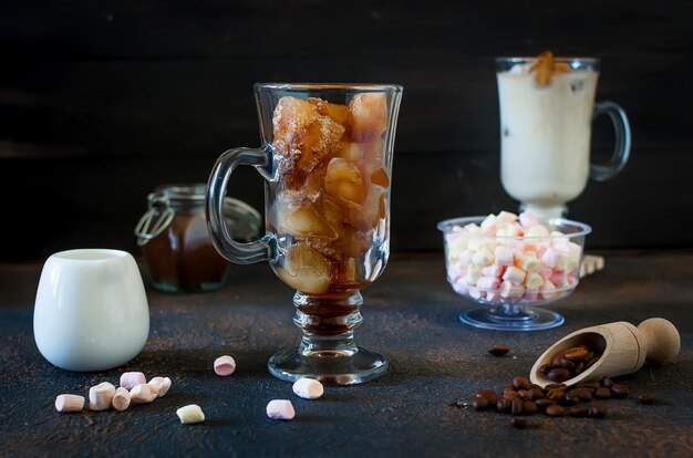 Deux tasse de café glacé