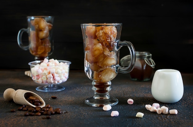 Deux tasses de café glacé