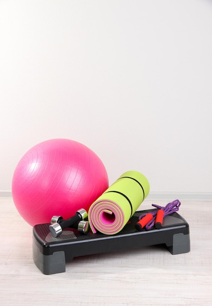 Différents outils pour le fitness en salle