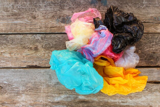 Différents sacs en plastique