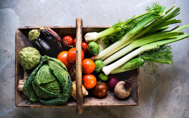 Différents types de légumes frais