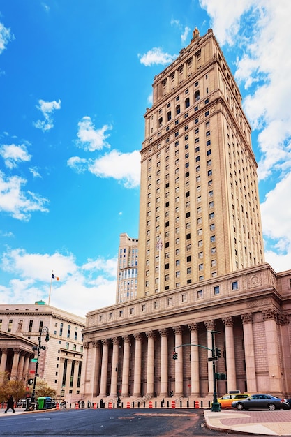 Édifice de la Cour suprême de l'État de New York au printemps, ou palais de justice du comté de New York, dans le Lower Manhattan, New York, États-Unis.