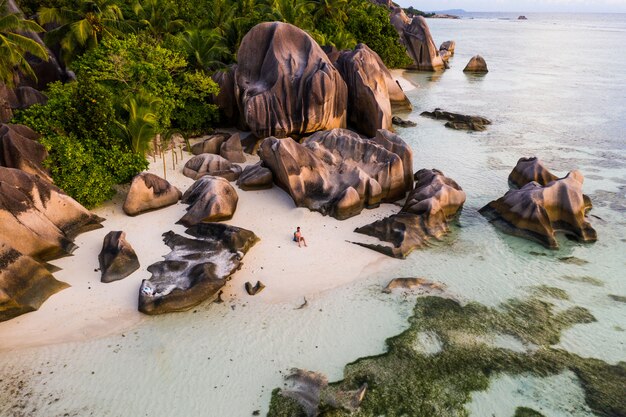 La Digue, plage des seychelles