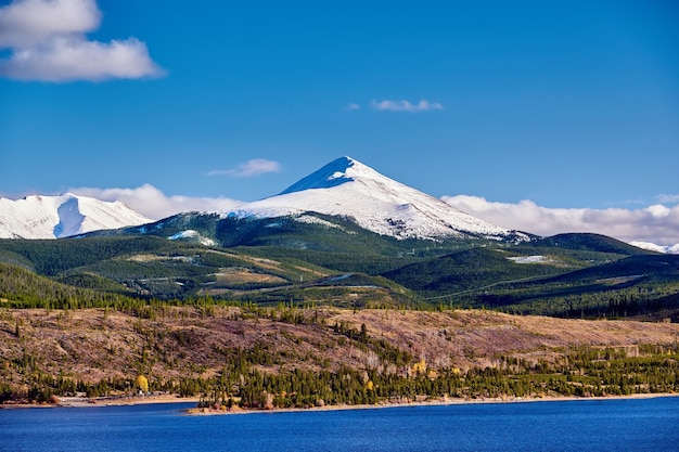 Dillon Reservoir et Swan Mountain Rocky Mountains Colorado