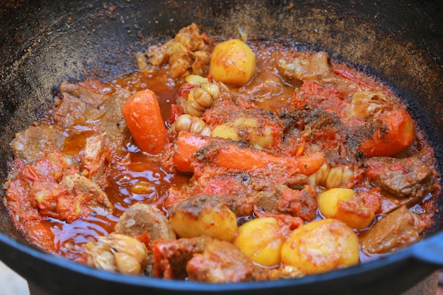 Dimlama mijoté de légumes avec la viande