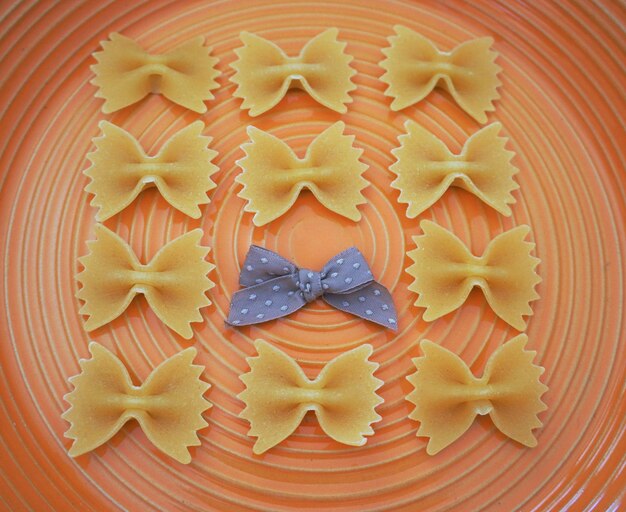 Photo directement au-dessus de la photo des biscuits sur la table